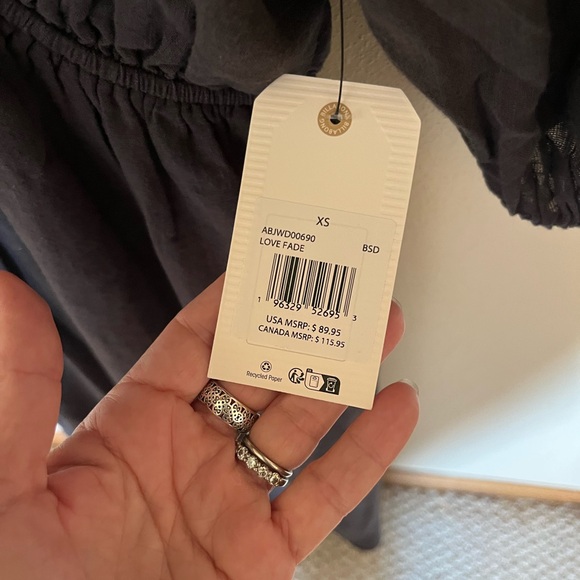 NWT Billabong Love Fade Puff Sleeve Charcoal Maxi Dress - Picture 9 of 9